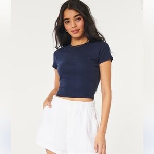 Hollister t shirt for women